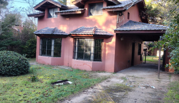 WhatsApp Image 2025-07-19 at 10.38.50 2.jpeg